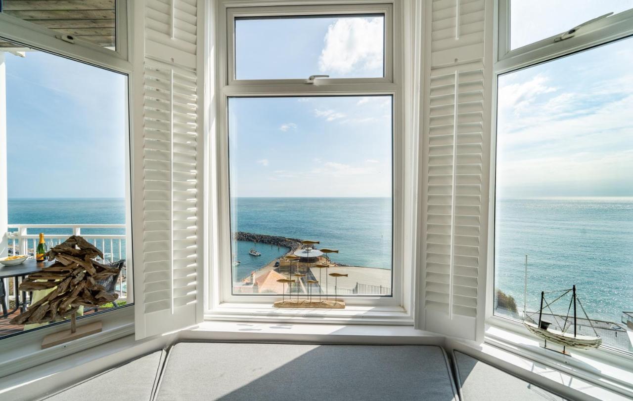 Stunning Sea Views Ventnor Apartment Luaran gambar